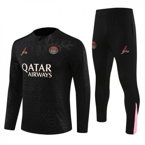 Paris Saint-Germain Trainings Sweatshirt Kwart-Zip 2024-25 Zwarte Paris Saint-Germain Trainings Sweatshirt Kwart-Zip 2024-25 Zwarte